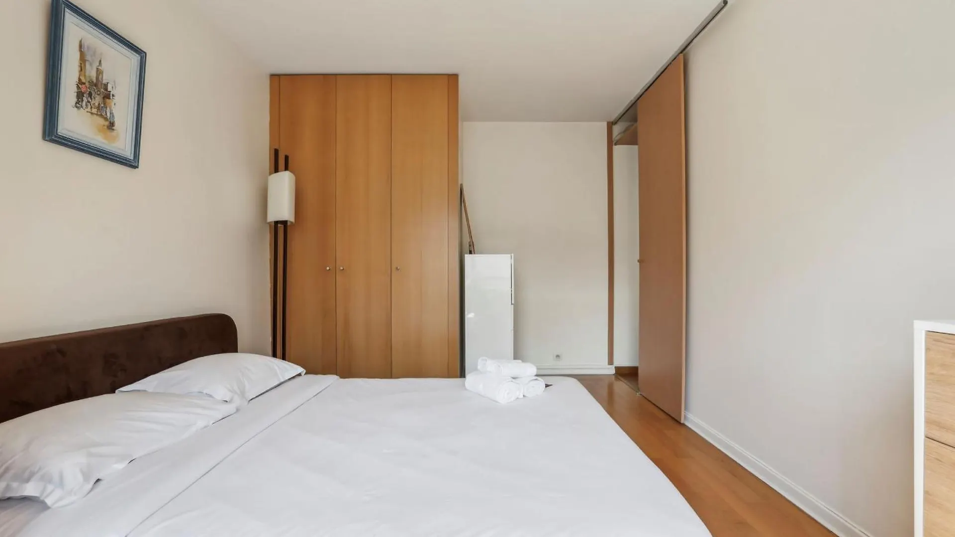 Trocadero & Arc De Triomphe With Balcony - Cityapartmentstay * Παρίσι