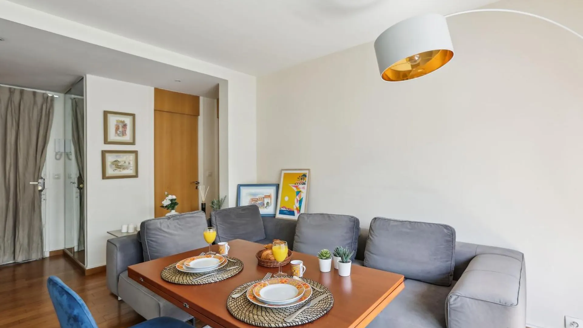 Apartamento Trocadero & Arc De Triomphe With Balcony - Cityapartmentstay