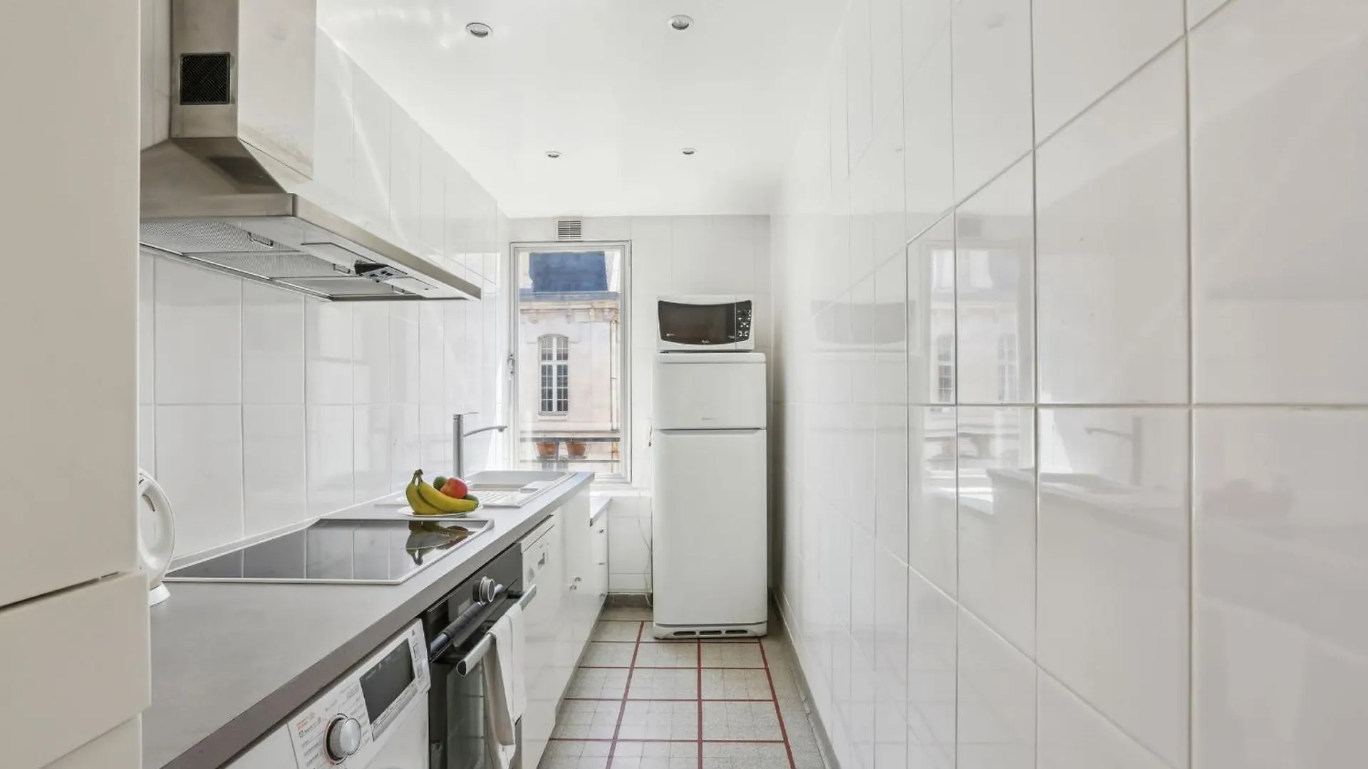Trocadero & Arc De Triomphe With Balcony - Cityapartmentstay *